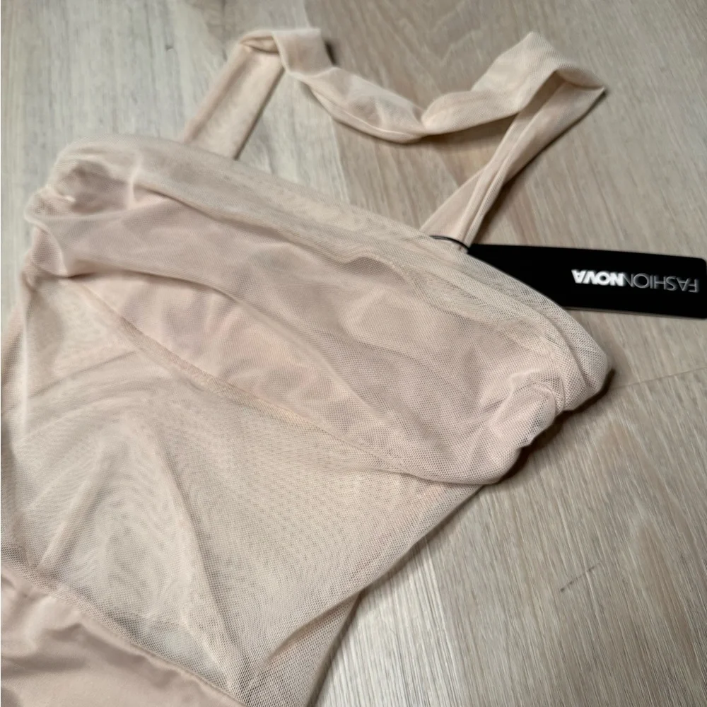 Ivory mesh bodysuit Size XS - Picture 3 of 4